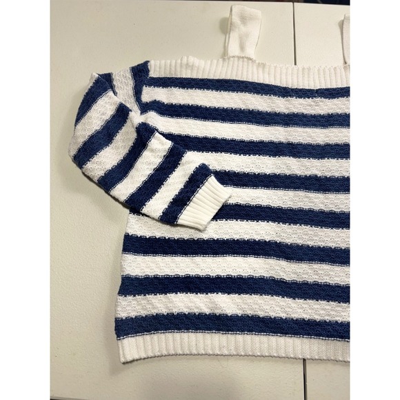 So Striped Knit Sweater Cold Shoulder Long Sleeve Pullover Top M - Picture 2 of 8
